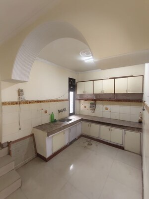 Kitchen in 2 BHK Builder Floor at Malviya Nagar – for Rent