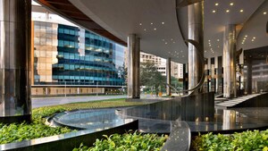  Office Space – Exterior View View at Peninsula Business Park, Lower Parel - for Rent