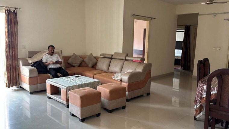 Living Room, upavp-bhagirathi-enclave 3 Bedroom 1750 Sq.Ft. Apartment In Raebareli Road Lucknow 10520924