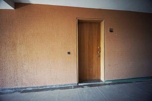 Room in 4 BHK Apartment at Shela – for Sale
