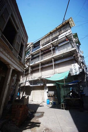  Shop – Exterior View View at Khadia - for Sale