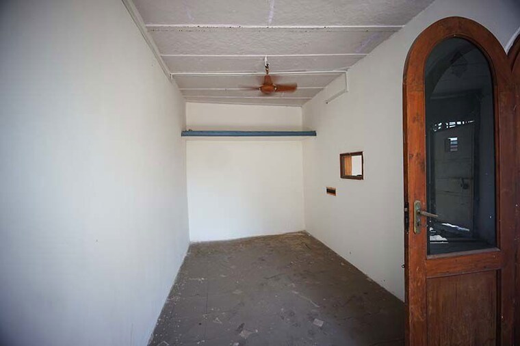 undefined, khadia Commercial Shop 264 Sq.Ft. In Khadia Ahmedabad 10520959