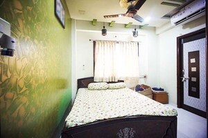 Team Area in 3 BHK Apartment at Chandlodiya – for Sale