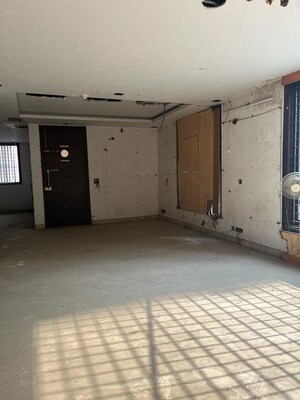 Room in  Office Space at Kalkaji – for Rent