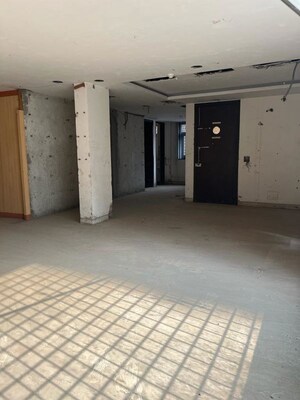 Room in  Office Space at Kalkaji – for Rent