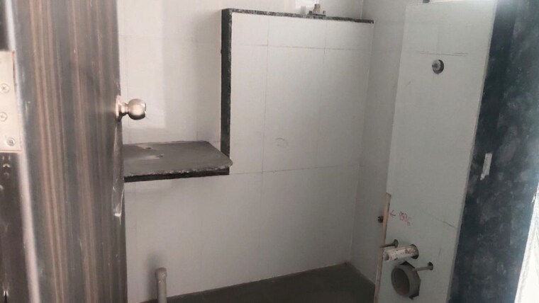 Bathroom, goel-ganga-altus 3 Bedroom 1164 Sq.Ft. Apartment In Kharadi Pune 10520974