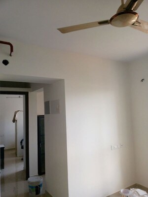 Room in 1 BHK Apartment at Everest Country Side, Kasarvadavali – for Rent
