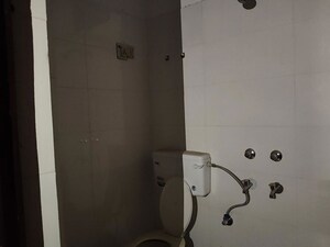 Bathroom in 2 BHK Builder Floor at Sector 21 – for Rent
