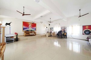 Room in 6 BHK Independent House at Khoraj – for Sale