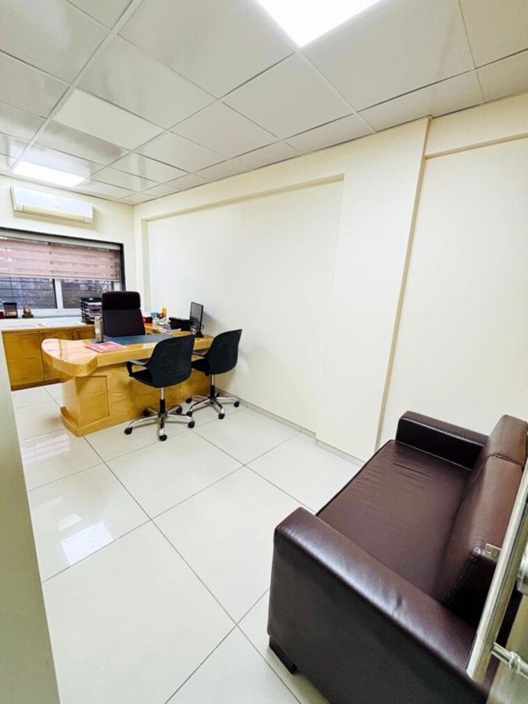 Team Area, monarch-plaza Commercial Office Space 2980 Sq.Ft. In Cbd Belapur Sector 11 Navi Mumbai 10521000