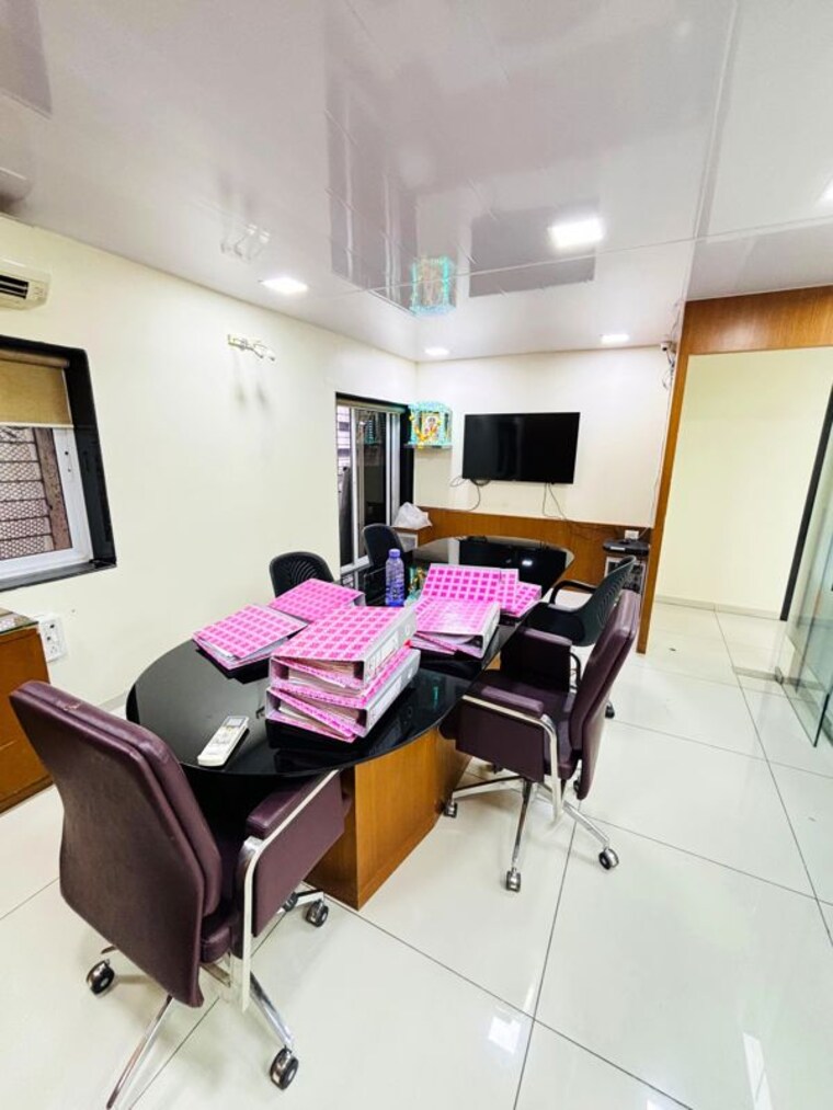 Team Area, monarch-plaza Commercial Office Space 2980 Sq.Ft. In Cbd Belapur Sector 11 Navi Mumbai 10521000