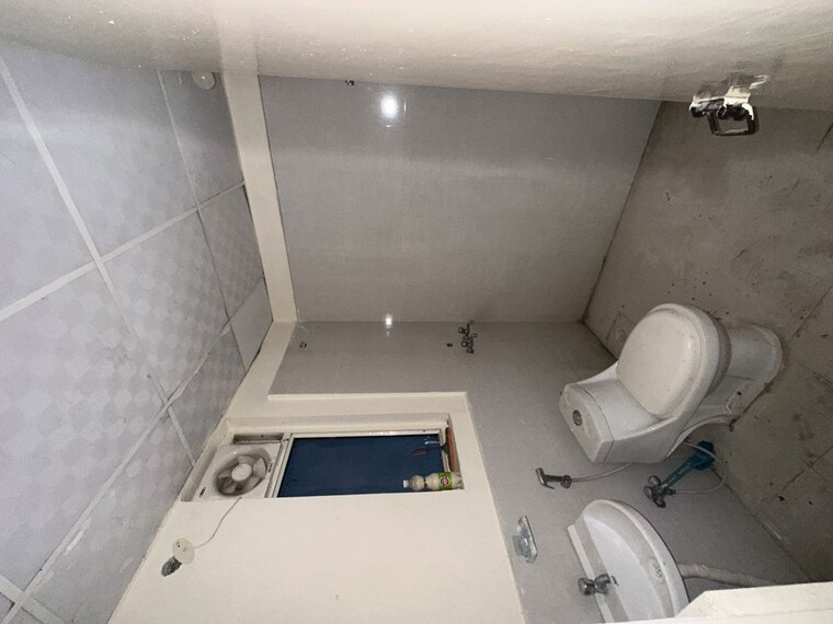Bathroom, pyramid-square 2 Bedroom 700 Sq.Ft. Apartment In Sector 86 Gurgaon 10521014
