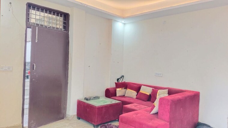 Living Room, freedom fighters enclave 1 Bedroom 450 Sq.Ft. Apartment In Freedom Fighters Enclave Delhi 10521032
