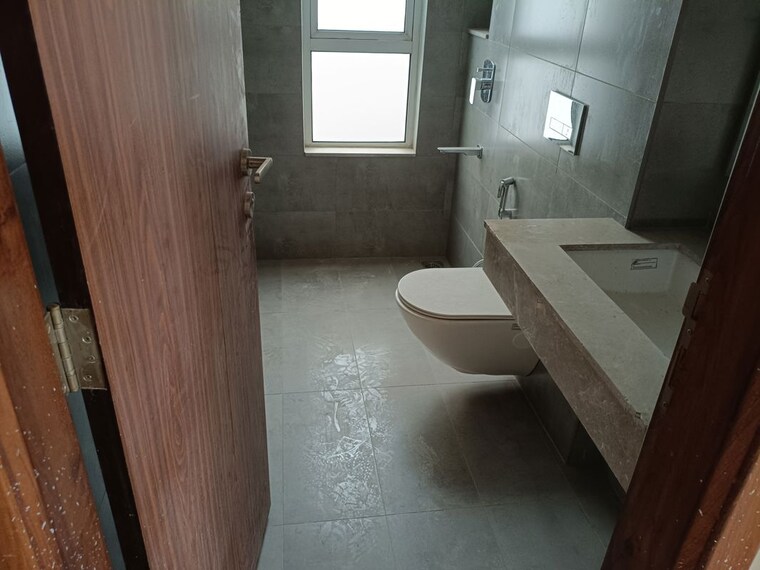 Bathroom, adani-samsara-vilasa 3 Bedroom 300 Sq.Yd. Builder Floor In Sector 63 Gurgaon 10521039