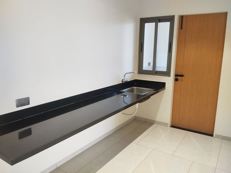 Kitchen/pantry, ag-highline 3 Bedroom 2700 Sq.Ft. Apartment In Gota Ahmedabad 10519262