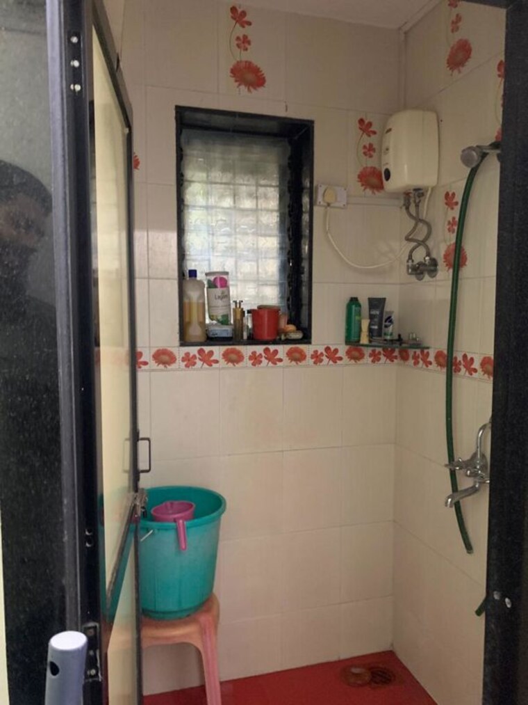 Bathroom, new-mayur-chs 2 Bedroom 688 Sq.Ft. Apartment In Andheri East Mumbai 10521066