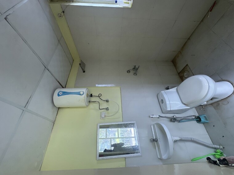 Bathroom, pyramid-square-67a 2 Bedroom 700 Sq.Ft. Apartment In Sector 67 Gurgaon 10521027