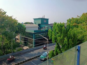  Office Space – Exterior View View at Richmond Premier, Richmond Road - for Rent