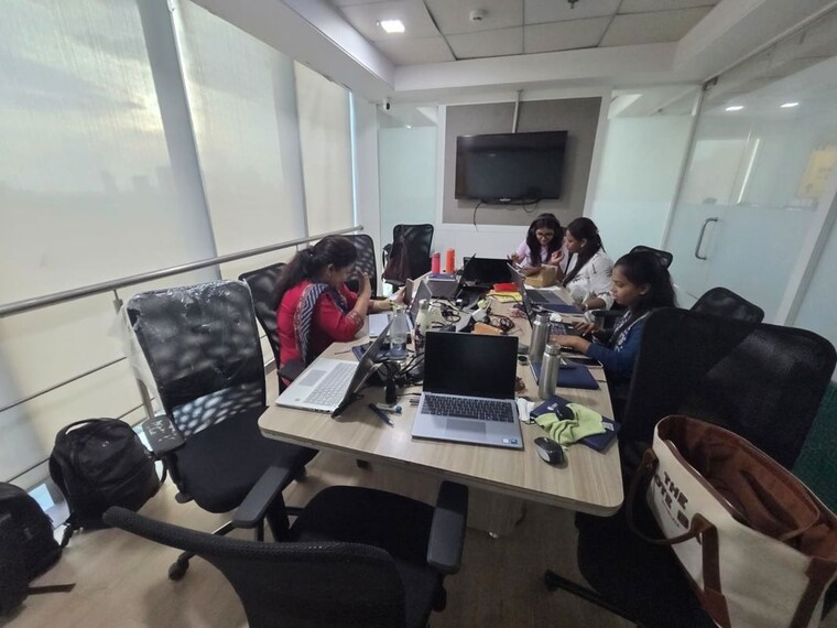 Team Area, rupa-solitaire Commercial Office Space 1800 Sq.Ft. In Kopar Khairane Navi Mumbai 10521095