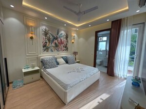 Bedroom in 4 BHK Builder Floor at Palam Vihar Residents Association, Palam Vihar – for Rent