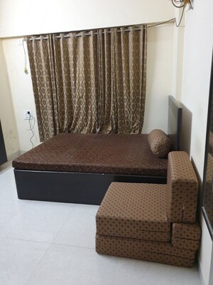 Bedroom in 1 BHK Apartment at Ram Niwas Dadar East, Dadar East – for Rent