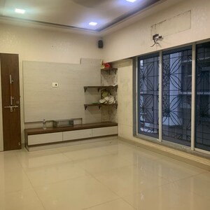 Room in 2 BHK Apartment at Neelkamal Heights Borivalli, Kastur Park – for Rent