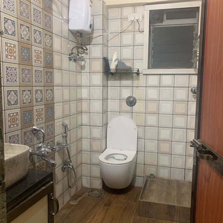 Bathroom, neelkamal-heights-borivalli 2 Bedroom 600 Sq.Ft. Apartment In Kastur Park Mumbai 10521137