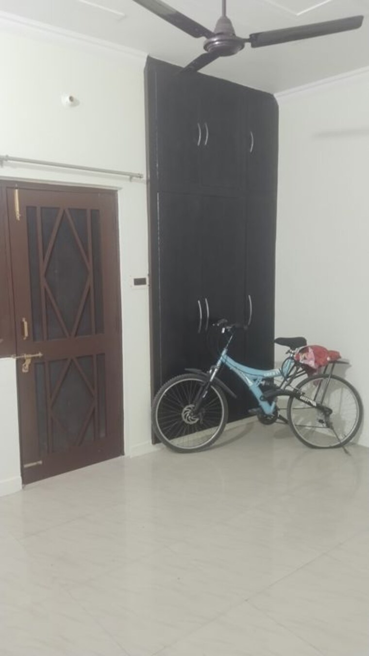 Bathroom, gomti nagar 2 Bedroom 1200 Sq.Ft. Builder Floor In Gomti Nagar Lucknow 10521140