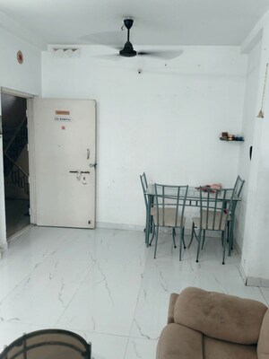 Team Area in 2 BHK Apartment at Herumb CHS, Kurla East – for Rent