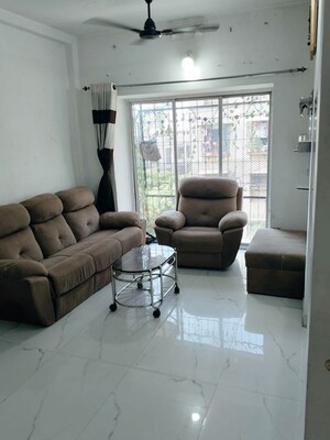 2 BHK Apartment For Rent in Herumb CHS, Kurla East