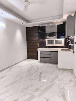 1 BHK Builder Floor For Sale in Saket