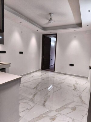 Room in 1 BHK Builder Floor at Saket – for Sale