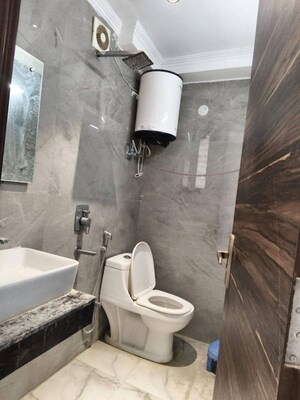 Bathroom in 1 BHK Builder Floor at Saket – for Sale
