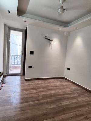 Room in 1 BHK Builder Floor at Saket – for Sale