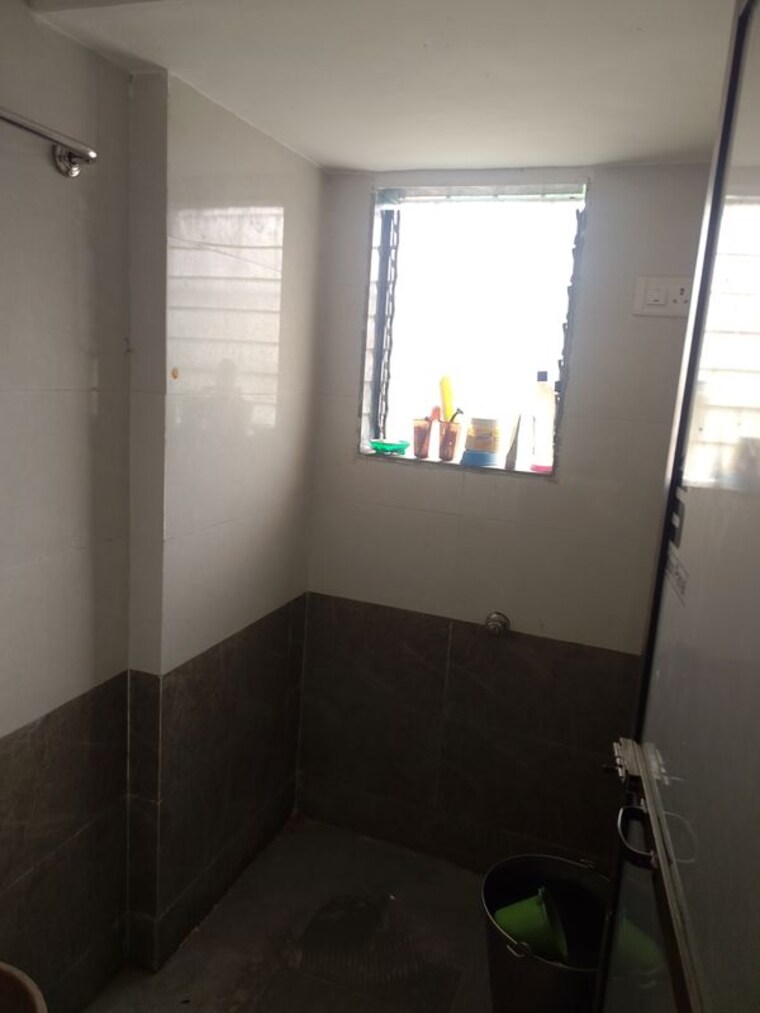 Bathroom, omkar-apartment-kharegaon 1 Bedroom 432 Sq.Ft. Apartment In Kalwa Thane 10521197