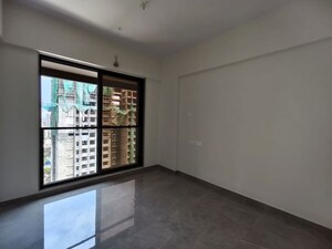 Room in 3 BHK Apartment at Neo Akshaya Residency, Borivali West – for Sale