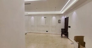 Team Area in 3 BHK Builder Floor at Greater Kailash I – for Sale
