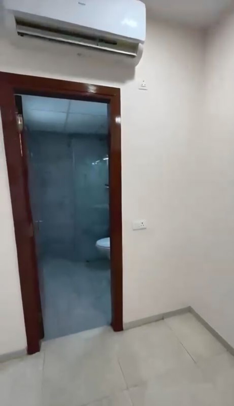undefined, omaxe-royal-residency-faridabad 3 Bedroom 1940 Sq.Ft. Apartment In Sector 79 Faridabad 10521180