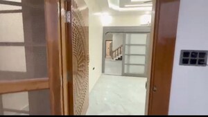 Room in 6+ BHK Villa at Gomti Nagar – for Sale
