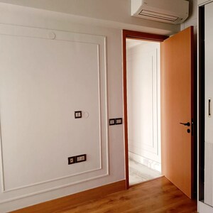 Room in 4 BHK Builder Floor at DLF The Grove, Sector 54 – for Sale