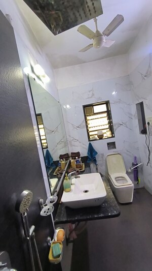 Team Area in 3 BHK Apartment at SB Purushottam Towers, Prabhadevi – for Rent