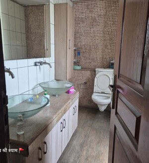 Bathroom in 2 BHK Builder Floor at Sector 22 – for Rent