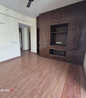 Room in 2 BHK Builder Floor at Sector 22 – for Rent