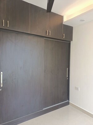 Room in 2 BHK Apartment at Kadarpur – for Rent