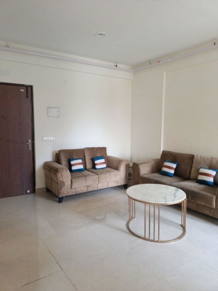 Living Room, signature-global-prime 2 Bedroom 800 Sq.Ft. Apartment In Sector 63a Gurgaon 10521291
