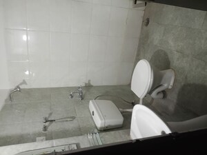 Bathroom in 3.5 BHK Apartment at Nirala Estate, Tech Zone 4 Greater Noida – for Rent