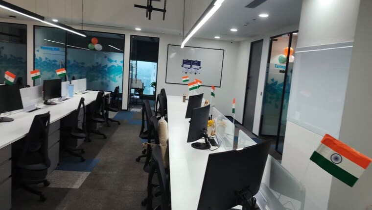 Team Area, jmd-megapolis Commercial Office Space in IT/SEZ 10000 Sq.Ft. In Sector 48 Gurgaon 10521348