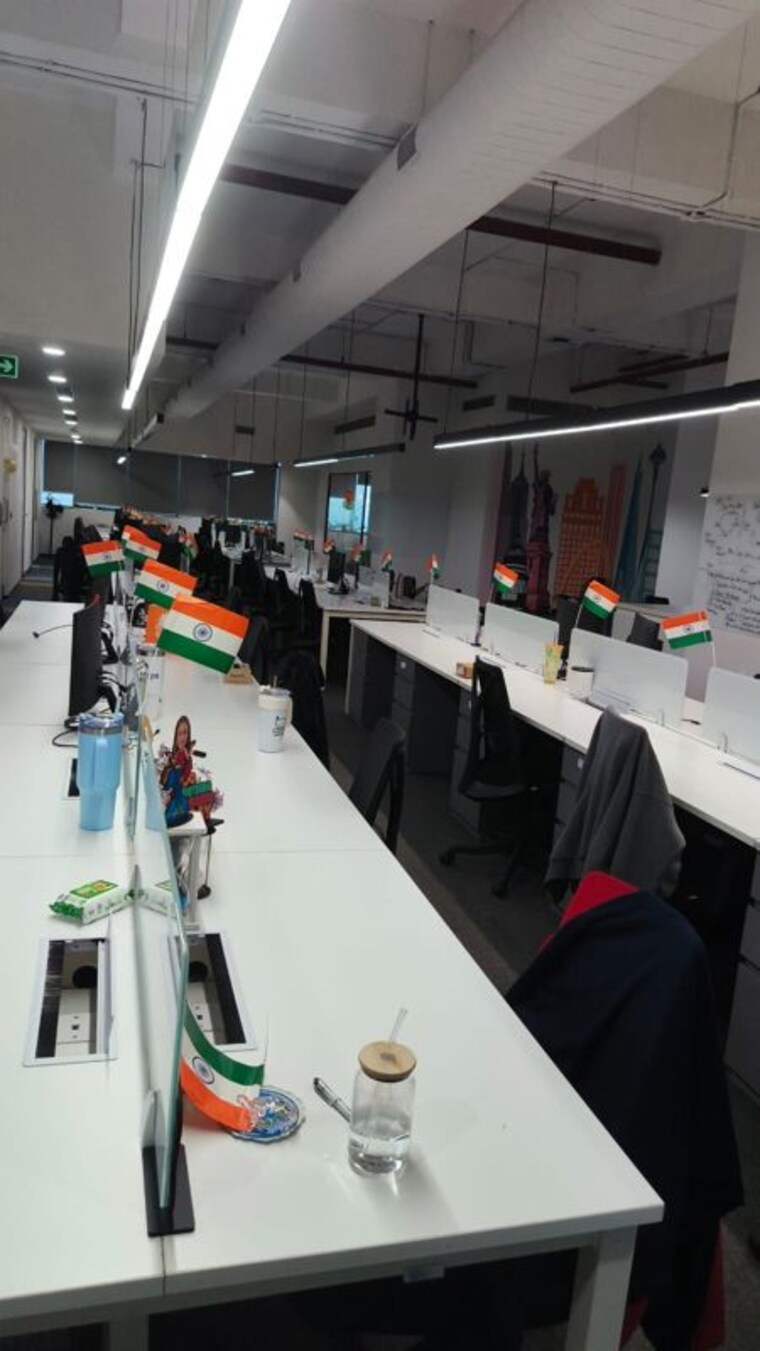 Team Area, jmd-megapolis Commercial Office Space in IT/SEZ 10000 Sq.Ft. In Sector 48 Gurgaon 10521348