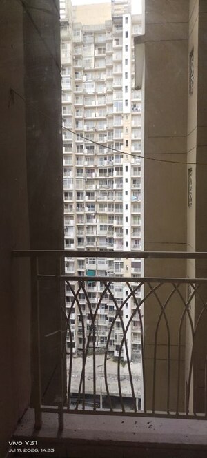  Apartment For Rent in Mahagun My Woods, Sector 16c Greater Noida