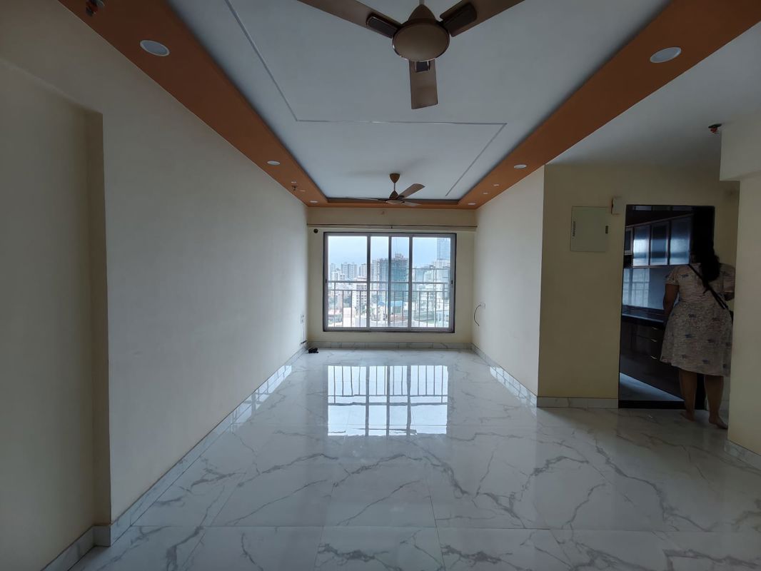 2 BHK 721 Sq.Ft. Apartment in Royal Eksar Apartment
